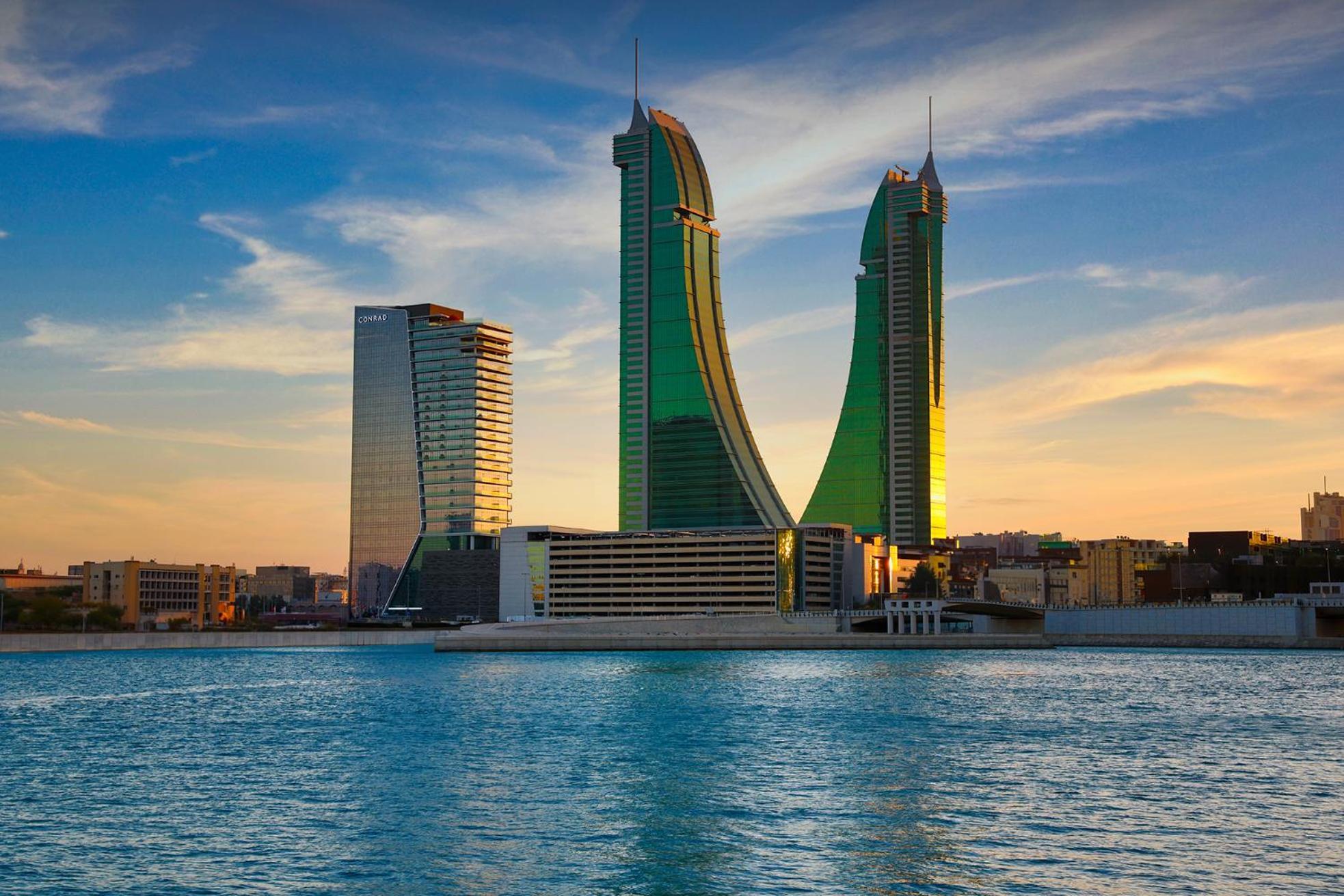 Отель Conrad Bahrain Financial Harbour Манама Экстерьер фото